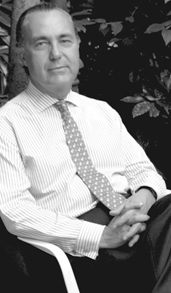 Luis Alberto de Cuenca Luis Alberto de Cuenca